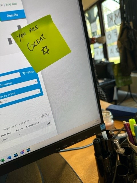 EcgRebecca's tweet image. Just what I needed to hear after a night of no sleep &amp;amp; up with a teething baby entering yet another #sleepregression. Coffee needed☕️.