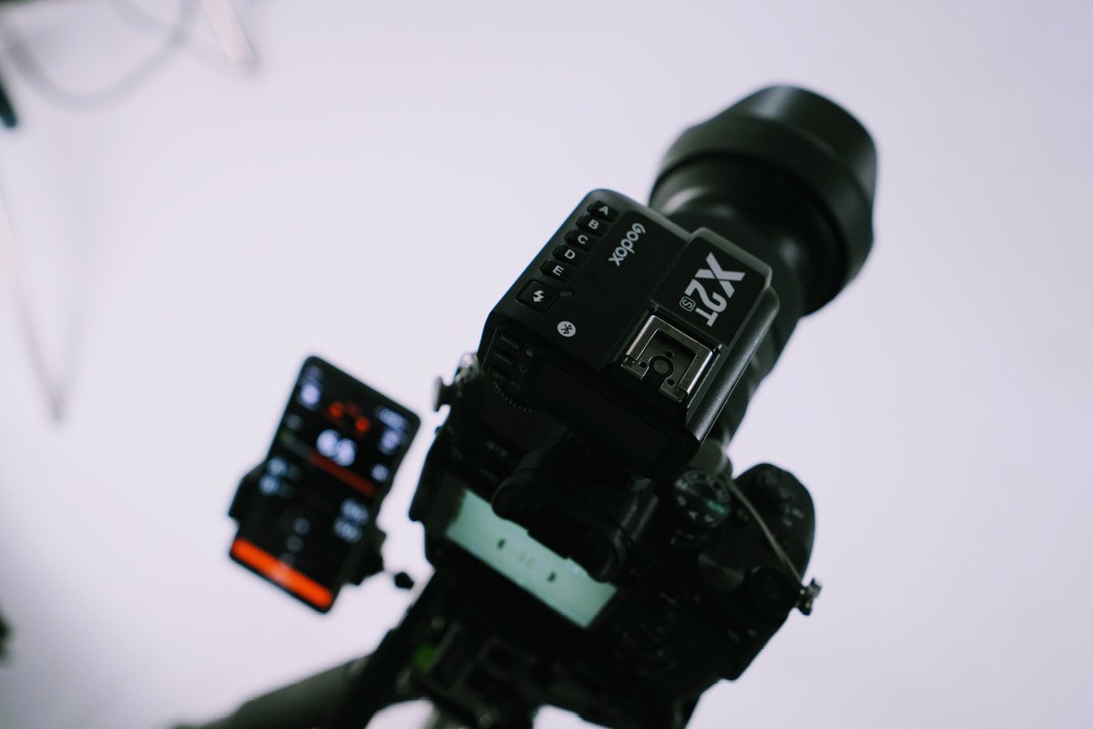 miyatanodouga's tweet photo. 最近はXproじゃなくてこれでやってみてる。
#Godox
#X2T https://t.co/Jb21CP8XSK