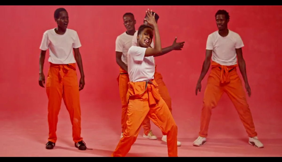Kjteamfounda's tweet photo. That feeling β€οΈβ€οΈβ€οΈ
#dance #foundation #family #africa #life #afro #afrodance #afrodancer #dancer #dancers #ug #uganda #tiktok #southafrica #via #trend #trending #real #davido #chrisbrown #mj #challenge #naija #congo #drc #tz #amapiano #move #love #rihanna https://t.co/OP6VPBa6lE