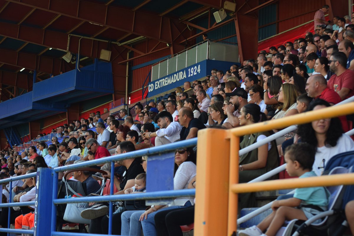 ℹ️ Toda la información sobre el partido de vuelta se encuentra disponible en la página del club. Se mantiene la promoción de entradas de la pasada semana y se podrán adquirir en el estadio o en la web.

➡️ cdextremadura.es/el-extremadura…
