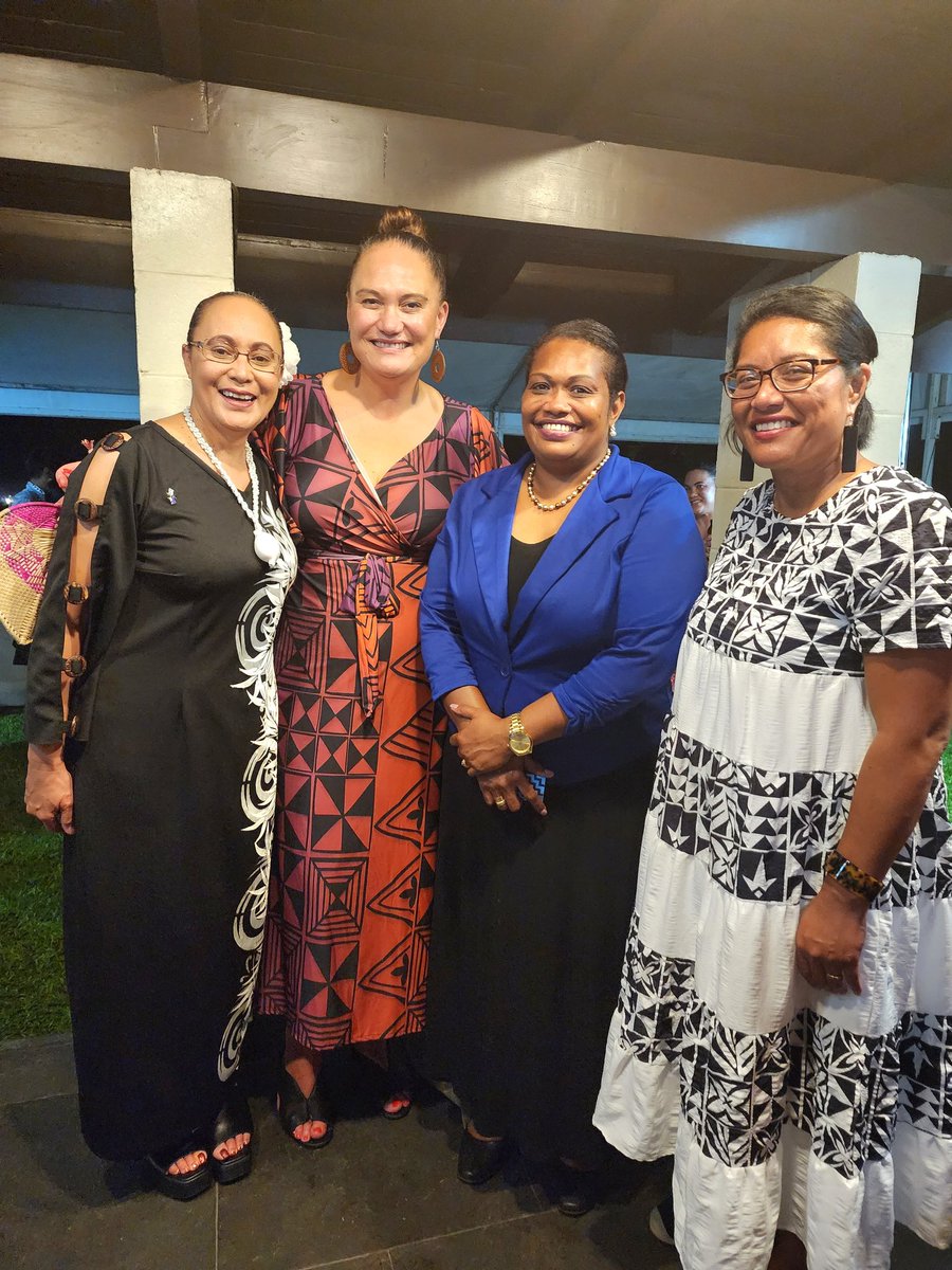 With New Zealand's Deputy Prime Minister and Associate Foreign Affairs (Pacific Region) Minister, Carmel Sepuloni - @ NZ High Commissioner's Residence