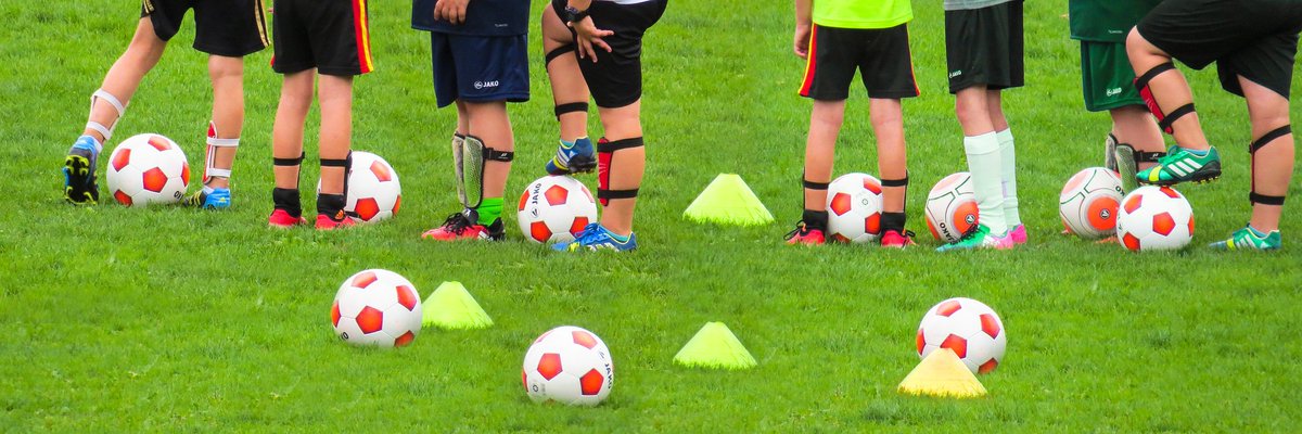Creative_Voices's tweet photo. 🧐 What's it like to be a young player in the game?
We've partnered with @ScottishFA to help them find out more. Every young player in Scotland is invited to share their experiences with us here👇
https://t.co/i48RoiOsTT
#Football #YoungPlayers #LetEmBeHeard https://t.co/iw3Xr6f8S5