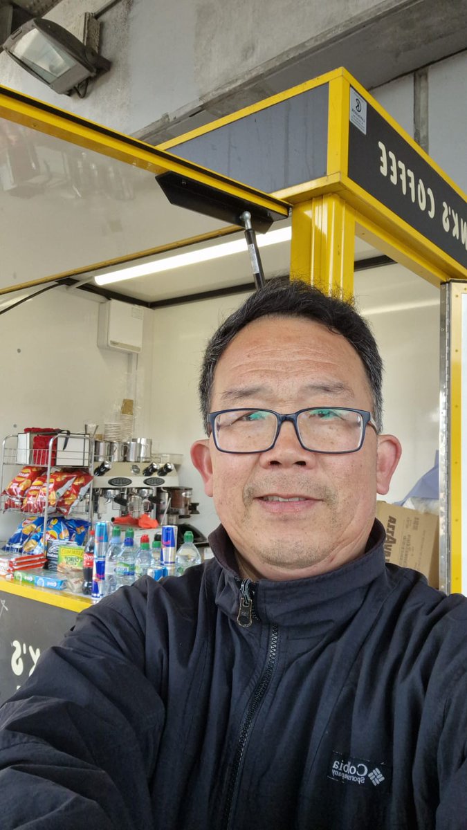 I really cannot tell you how happy I am to be back. Making coffee for my lovely customers is in my bones and I have missed it. And have missed you! Come and say hello today 📢☕🎉☕💥☕📢 #FrankIsBack #CoffeeTime 📍 196 Shoreditch High Street, E1 - under the Overground bridge ❤️