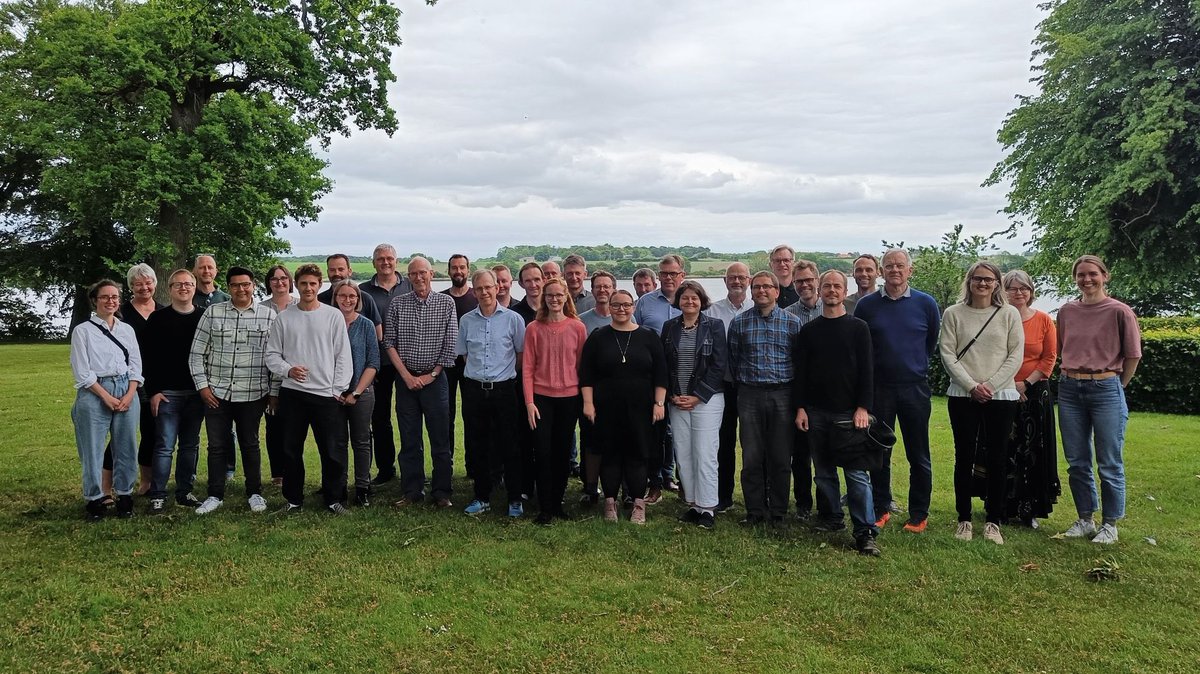 Department of Chemistry - Aarhus University (@chemistry_au) on Twitter photo We’re looking for PhD students 💼
 
Right now, we have four positions to fill, so come join us and be part of a great academic environment: phd.nat.au.dk/for-applicants… 
 
Application deadline is 1 May.
#AUchemistry We’re looking for PhD students 💼
 
Right now, we have four positions to fill, so come join us and be part of a great academic environment: phd.nat.au.dk/for-applicants… 
 
Application deadline is 1 May.
#AUchemistry