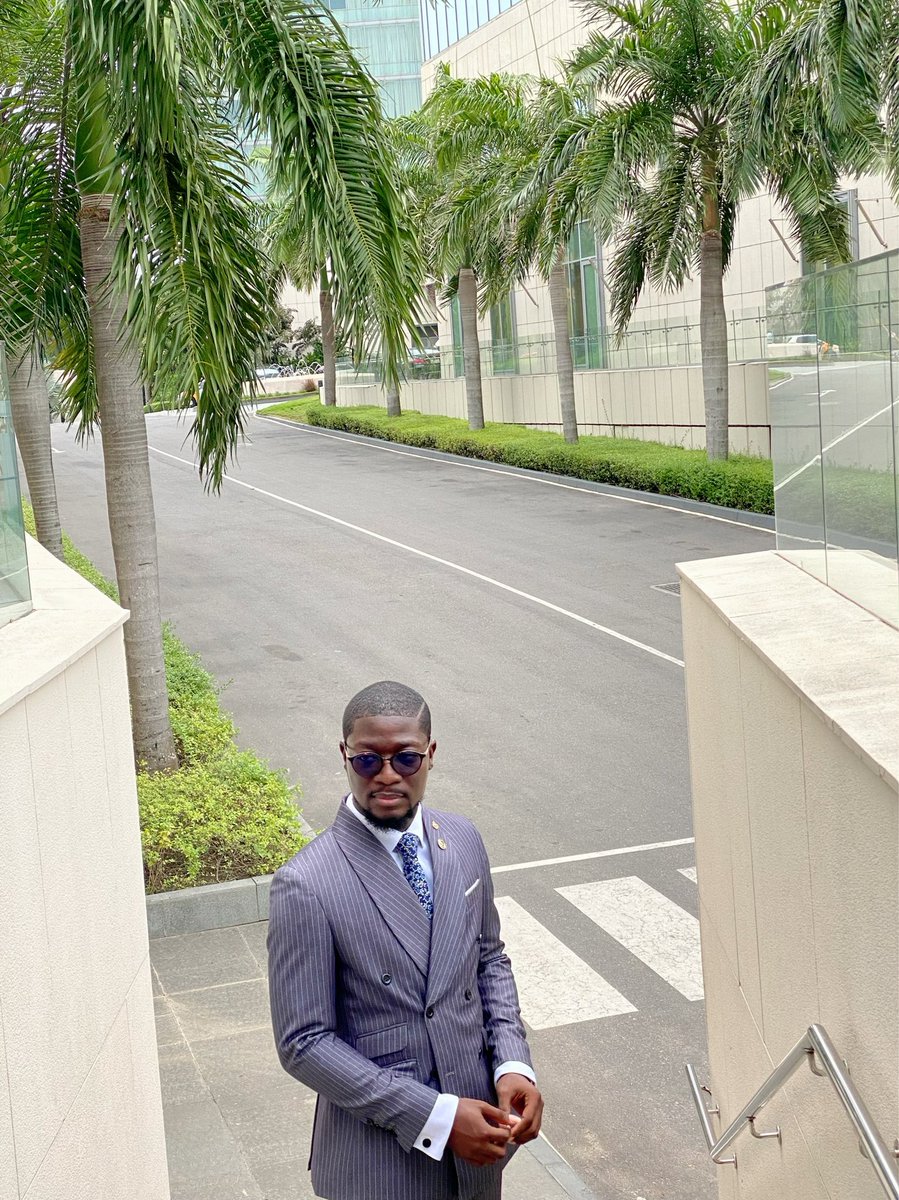 Royal Caldelian Mark tweet media