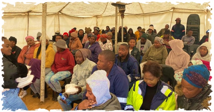 terragrn's tweet photo. Community is a core pillar in TERRAGRN socio-economic development model. All of TERRAGRN’s agroforestry staff live within the neighbourhood of the pilot site. TERRAGRN is stimulating economic activity in the local region through the hiring &amp; purchase of  equipment.
#TERRAGRN https://t.co/vkHLlz6Hfx