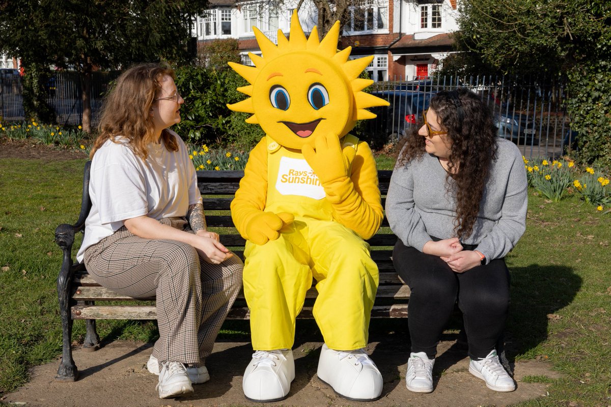 RainbowMascots's tweet photo. There's a new #mascot in town!💛
Meet Sunny… the newest & brightest member at @RaysofSunshine, a children's charity which helps brighten the lives of seriously ill children across the UK - Keep an eye out for Sunny at the @LondonMarathon this Sunday!☀️
#WelcomeSunny https://t.co/MIsG0kdVc3