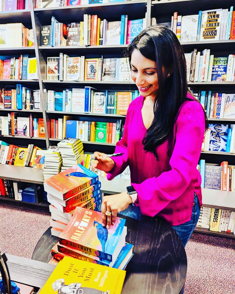 NiloparUddin's tweet photo. Had a lovely few hours with my girls- Waterstones hopping in sunny London to sign books! #TheHalfways thank you @WaterstonesRich @WaterstonesPicc @gowerst_books https://t.co/7HFEZZATtv