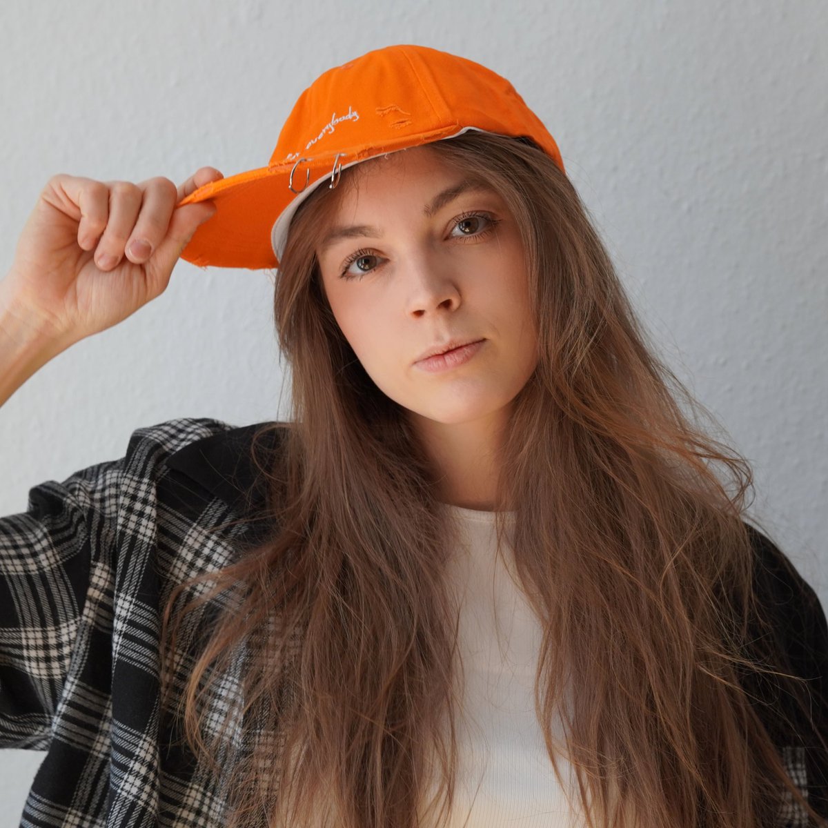 Ava Crown tweet media