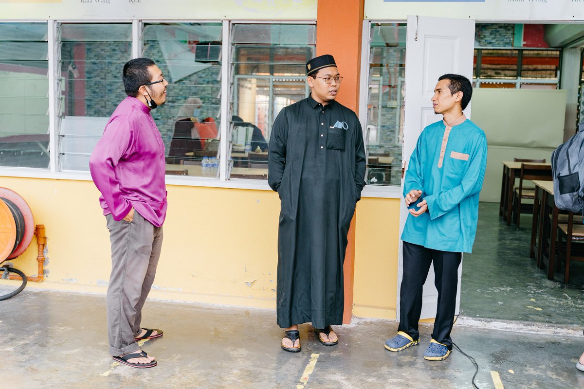 mohdjuwaidi95's tweet photo. Semarak Kasih Ramadhan 1444H
15 April 2023
Sekolah Menengah Agama Persekutuan, Labu, Negeri Sembilan
#SemarakKasihRamadhan #SKR #AlumniSMAP #IKMAL #SMAPL #SMAWIP https://t.co/PioX0Yk6Ng