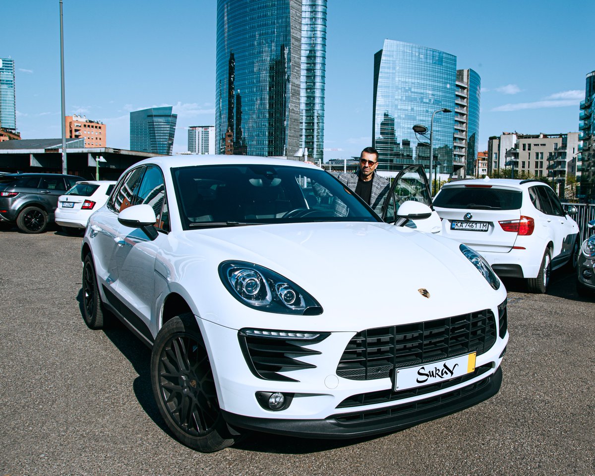 surayofficial's tweet photo. Welcome Porsche Macan S ... 100% DEUTSCH 🇩🇪 
#norent #noleasing #norate #porsche #macan https://t.co/ikvRj7ay8d