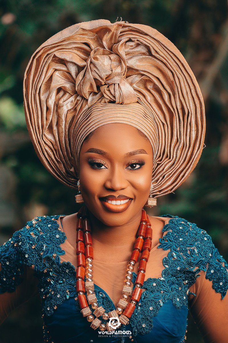 famousgallery's tweet photo. ❣️LoveStory ❣️
Bridal portrait somewhere in Uyo
.
.
.#nigeriawedding #nigeriafood #theskitman #mynewdawn #welovenigerianweddings #naijafollow #nigeriaweddings #omasitalks #ankarafashionstlyes #omasitalkstv #nigerianmusic #nigeriafashion https://t.co/LKfmJU7a8V