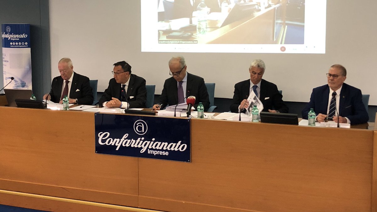 Oggi, a #Roma, #Confartigianato e <a href="/Viminale/">Il Viminale</a> presentano #PiuSicuriInsieme, la 5^ giornata contro le #truffe agli #anziani alla presenza del Ministro <a href="/Piantedosim/">Matteo Piantedosi</a>.
Il Presidente di #ANAP Claudio Celaschi: “Solitudine e isolamento sono i nemici degli anziani”.
#NoiConfartigianato