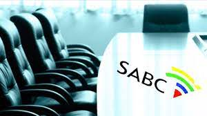 Ben_Malubane's tweet photo. [BREAKING NEWS] President Cyril Ramaphosa has appointed the following people to the #SABCBoard 

Dr. Renee Horne, Adv Tseliso Thipanyane, Khathutshelo Ramukumba,  Nomvuyiso Batyi,  Phathiswa Magopeni, Aifheli Makhwanya, Magdalene Moonsamy 1/2

#UpdateAtNoon #SABCNews https://t.co/JOTixw6G6M