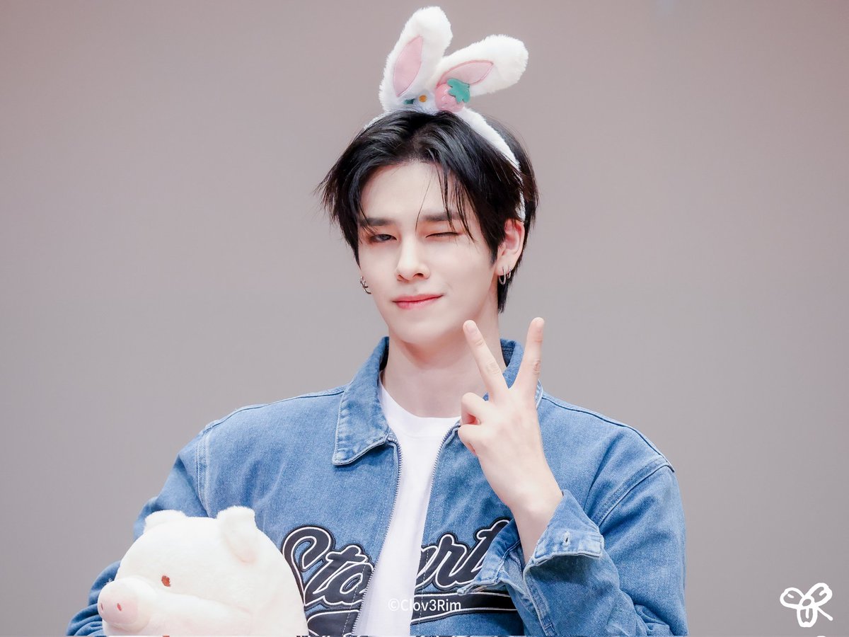 230417 #크래비티 #세림

아기토끼🐷💕