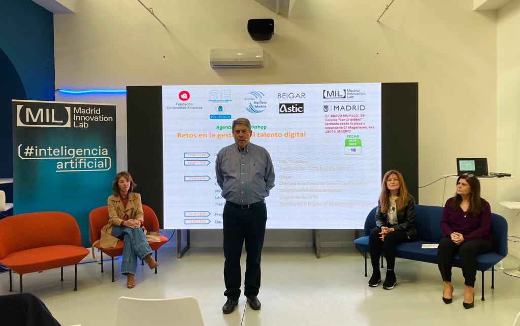 MIL Madrid - Madrid Innovation Lab (@milmadrid_) on Twitter photo 🚀 Arranca el #Workshop “Retos en la Gestión del Talento Digital” 👩💻 organizado por el <a href="/ClusterBigDataM/">Cluster Big Data Madrid</a> en colaboración con <a href="/aempleomadrid/">Agencia para el Empleo del Ayuntamiento de Madrid</a>, <a href="/FUEONLINE/">Fundación Universidad Empresa</a>, <a href="/_ASTIC/">Asociación TIC AAPP</a>, #BEIGAR, <a href="/La_UPM/">Universidad Politécnica de Madrid</a> y <a href="/MADRID/">Ayuntamiento Madrid</a>.
🔴¡Sigue la sesión en directo! 👉 lnkd.in/dC7h2whQ
#Talento #Digital #IA #Empleo 🚀 Arranca el #Workshop “Retos en la Gestión del Talento Digital” 👩💻 organizado por el <a href="/ClusterBigDataM/">Cluster Big Data Madrid</a> en colaboración con <a href="/aempleomadrid/">Agencia para el Empleo del Ayuntamiento de Madrid</a>, <a href="/FUEONLINE/">Fundación Universidad Empresa</a>, <a href="/_ASTIC/">Asociación TIC AAPP</a>, #BEIGAR, <a href="/La_UPM/">Universidad Politécnica de Madrid</a> y <a href="/MADRID/">Ayuntamiento Madrid</a>.
🔴¡Sigue la sesión en directo! 👉 lnkd.in/dC7h2whQ
#Talento #Digital #IA #Empleo
