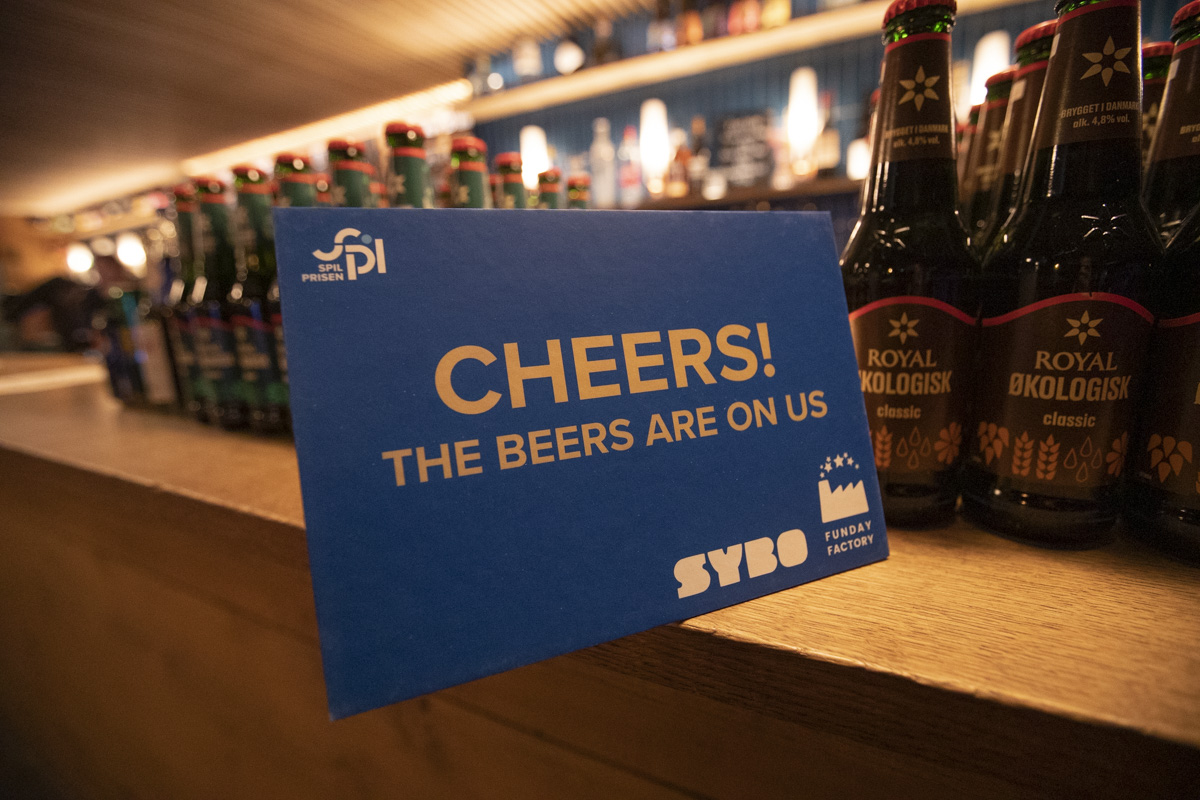 CHEERS TO FREE BEER 🍻

...And cheers to <a href="/FundayGamesdk/">Funday Games</a> &amp; <a href="/sybogames/">SYBO</a> who strikes again and provide free beer for Spilprisen 2023! We can't imagine the event without your support! 💛

Find your ticket here: ow.ly/QJAQ50INpRg 

#dggame #dkmedier #dkkultur @Producentfor