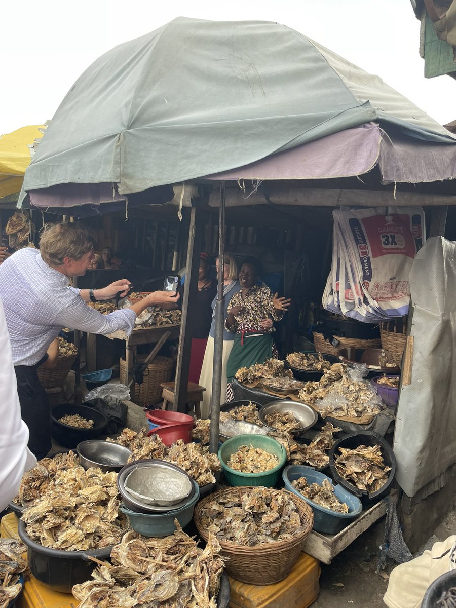 Rosather_'s tweet photo. Fantastic days in Lagos! Proud to be part of the team that welcomed the Norwegian Minister of Foreign Affairs, Anniken Huitfeldt and her delegation here in Nigeria! Fantastic to show them beautiful Lagos and all the beautiful people of this country! 🇳🇬🇳🇴 Memories for life! 🙌🏻 https://t.co/o9KdczEqCK