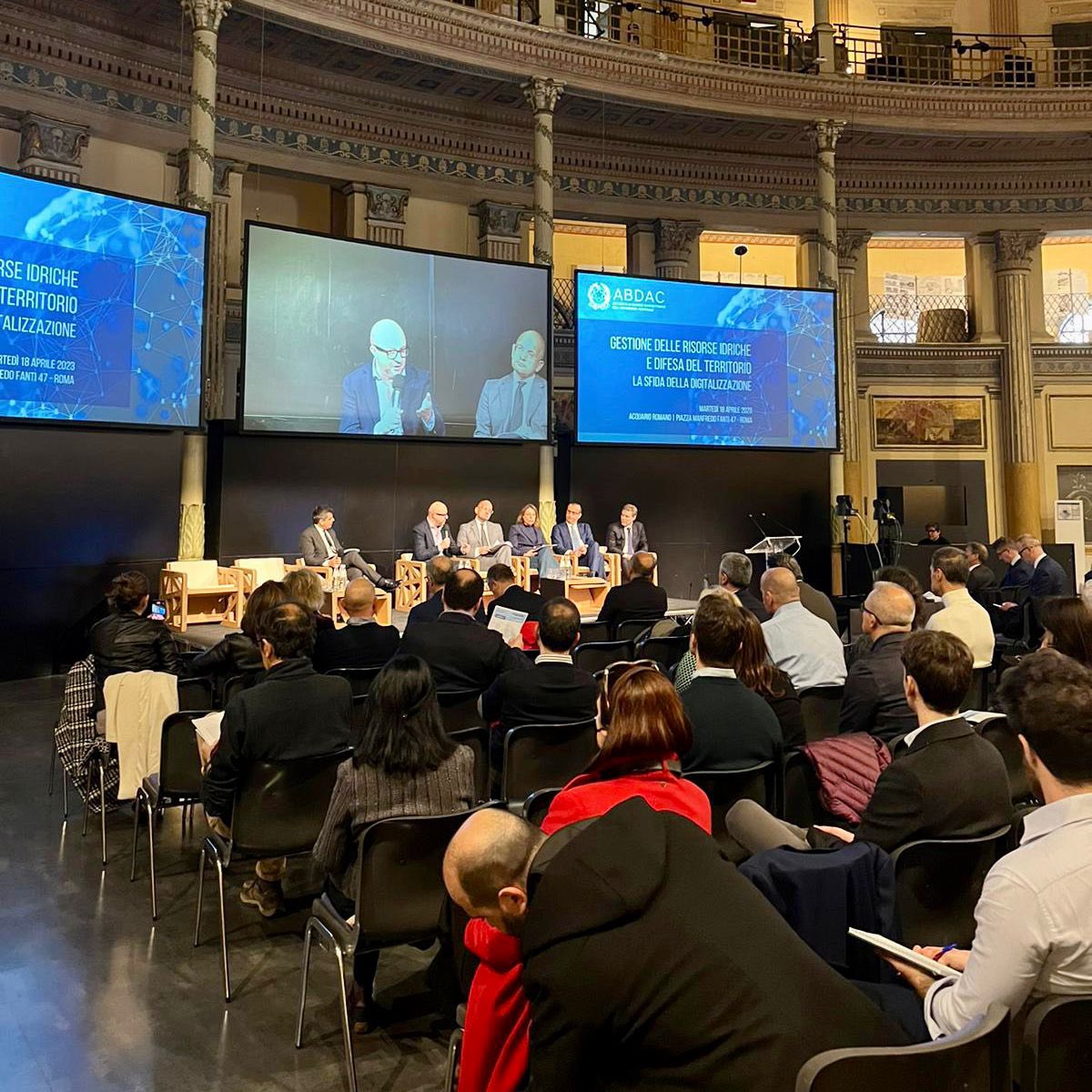 maurotelli tweet media