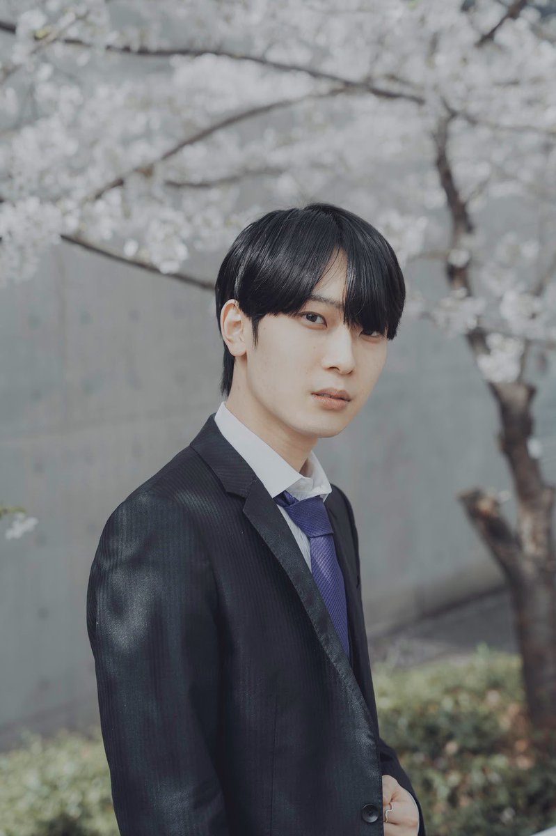 u_damasaki's tweet photo. 新入生or修了生 https://t.co/pkdaLlqabV