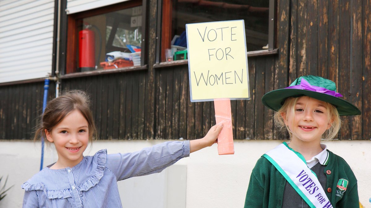 StJuliansLisbon's tweet image. People Who Make a Difference Day at the Primary Section! 🌍🙌
At #StJuliansLisbon, we believe in recognising and appreciating those who brought positive change to the world.
#StJuliansPrim #TheJoyOfLearning #Citizenship