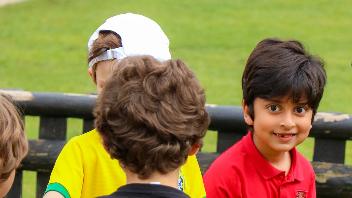 StJuliansLisbon's tweet image. People Who Make a Difference Day at the Primary Section! 🌍🙌
At #StJuliansLisbon, we believe in recognising and appreciating those who brought positive change to the world.
#StJuliansPrim #TheJoyOfLearning #Citizenship