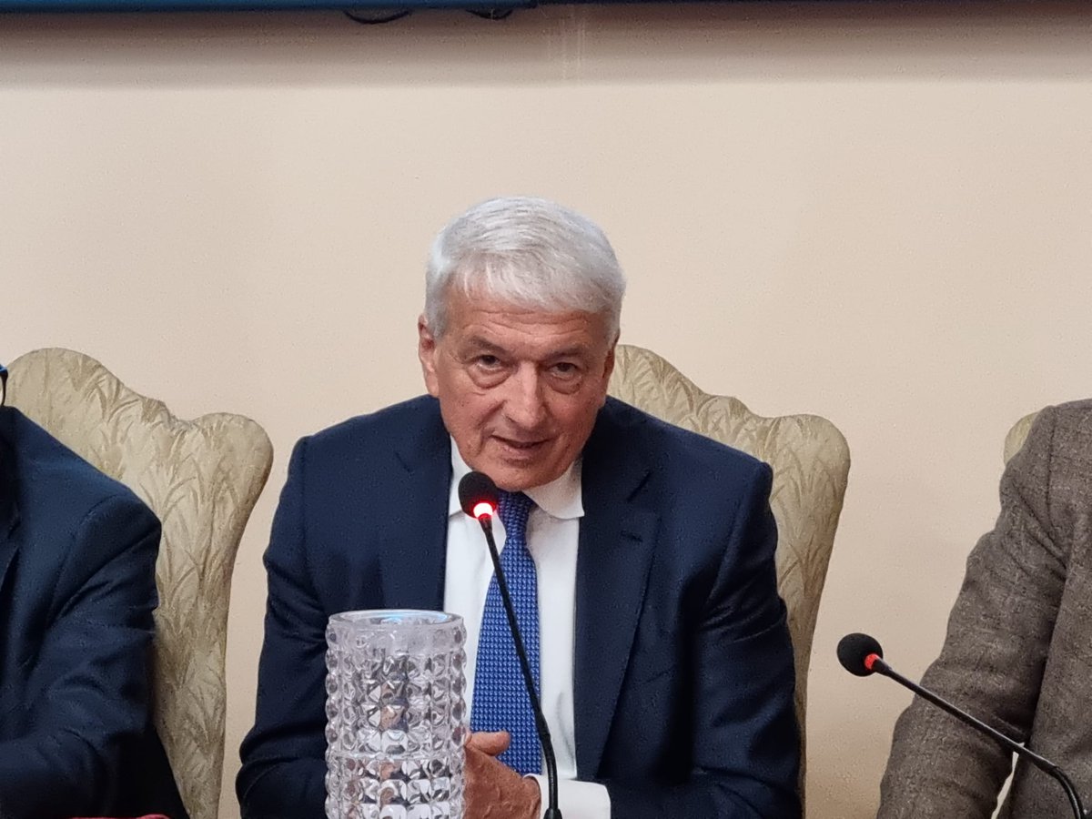 Silvio Ferrari, #Assalzoo: “Il nostro settore vede la #tracciabilità come un fondamentale prerequisito del processo produttivo da 20 anni. La #mangimistica si colloca quale anello di congiunzione tra la produzione primaria e la produzione zootecnica'