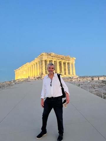 VardasGeorge's tweet image. Celebrating International Day for Monuments and Sites with a pic in front of the monument of all monuments  #18avril #IDMS #icomosIDMS2023 #heritagefutures #Parthenon #Acropolis #Athens #ICOMOS #Monuments #MonumentsDay #Greece