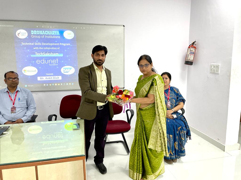 DronacharyaDgi's tweet photo. IIC Cell, Dronacharya Group of Institutions, Greater Noida organized Technical skills Development Program with the collaboration of Techsaksham- Edunet Foundation.The Trainer of Techsaksham was Mr. Ankit Dixit.
#techsaksham
#edunet
#DronacharyaGroupofInstitutions https://t.co/zqIIT8c4oe