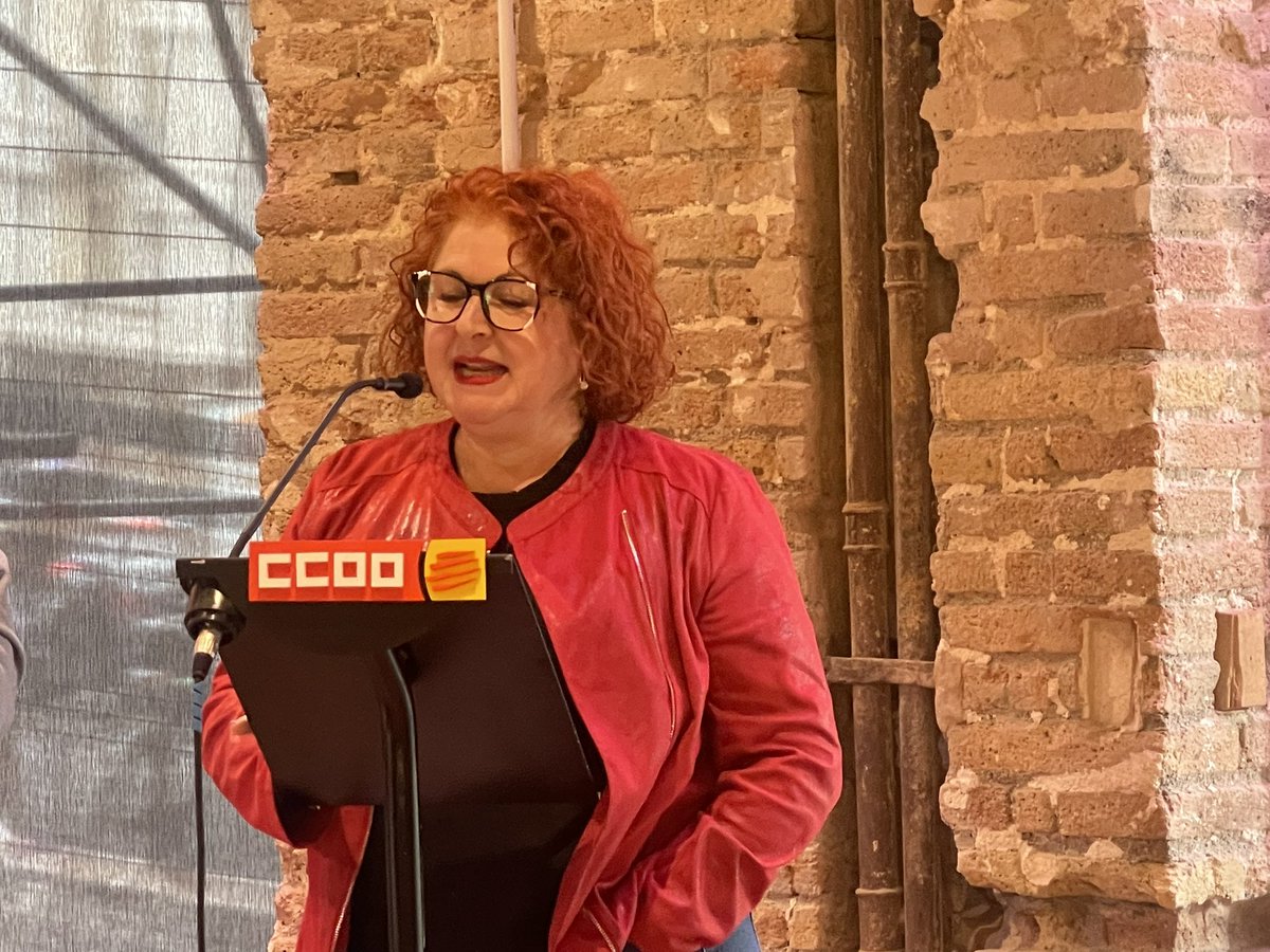 Hoy reconocemos la gran labor de nuestra compañera <a href="/Victorieta1/">Vicky Hinojosa #OrgullCCOO #FemCCOO</a> en <a href="/FICCOOCat/">CCOO Indústria Catalunya</a> <a href="/CCOOIndvocccatc/">CCOO Ind vocc-catc</a> ahora le toca organizar en la <a href="/Industria_CCOO/">CCOO de Industria #PactoIndustriaYA</a> estamos convencidos/as que la decisión de @garbineespejo a sido más que acertada mucho éxitos en tu nueva andadura ❤️