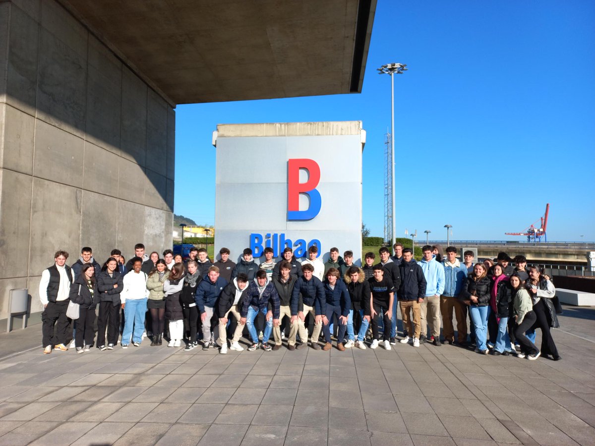 Enpresagintza's tweet image. myGADE1eko Bilboko kanpuseko ikasleekin Bilboko Portura egin dugu bisita. Bertan portuaren historia, honen garapena, bertan egiten diren aktibitateak eta gure ekonomian duen garrantzia azaldu digute.

@bilbaoport
@MUnibertsitatea 
#myGADE #DUAL #LearningFromReality