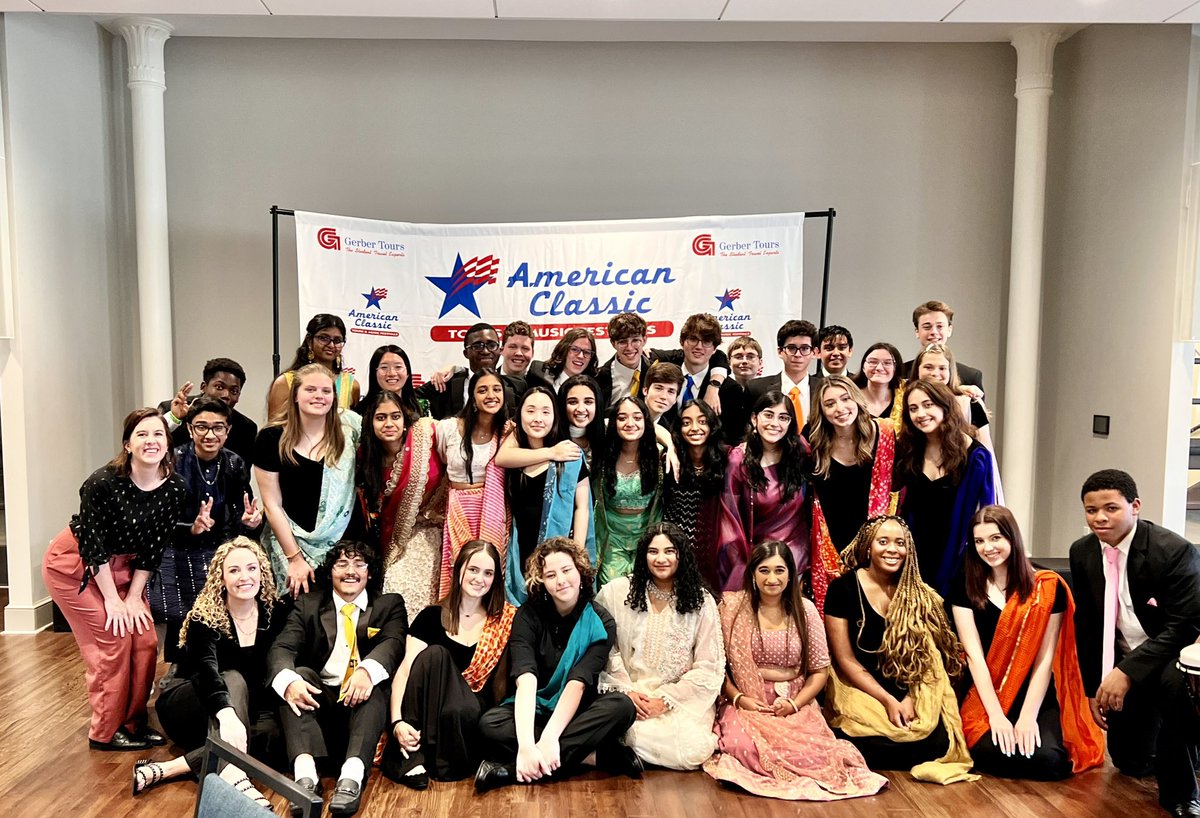 JordanHS_Choir's tweet photo. Warrior Chorale earned a “Performance of Distinction” yesterday at the American Classic Celebration of Excellence. A great way to close out contest season! @KatyISDFineArts @JhsWarriors https://t.co/er4vZT4XrT