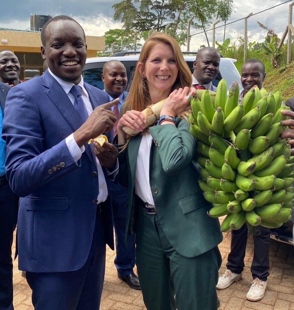 Jane Marriott tweet media