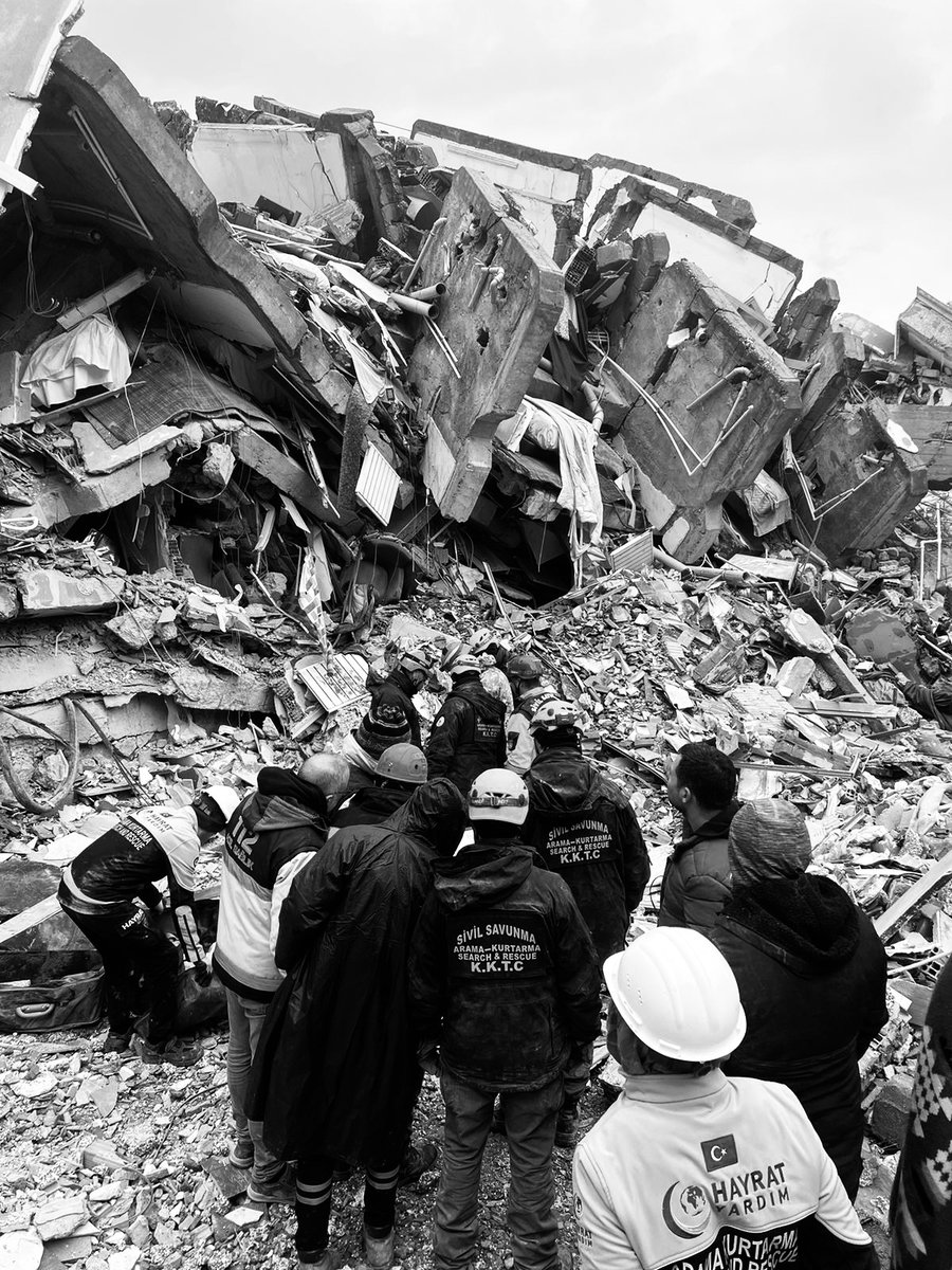 ErdoganGarip's tweet photo. #isiasınsorumlusu bir kişi değildir.
Organize bir kötülüğün enkaza dönüşmüş, çocukların hayallerini çalmış, insanların geleceğini karartmış halidir.
Bunu kabullenmeyeceğiz, vazgeçmeyeceğiz ve bu kötülükten hesap soracağız! https://t.co/JKtYoXKBrx
