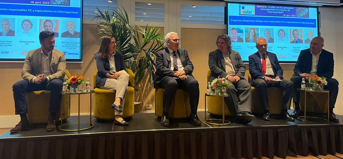 infoGMV_es's tweet photo. Esta mañana, Mariano Benito, Privacy and Cibersecurity Ambassador de GMV, ha compartido un interesante diálogo con responsables TIC y especialistas en Ciberseguridad, en el Seminario organizado por #Autelsi  con el apoyo de @INCIBE sobre #Ciberseguridad.
https://t.co/AIQ6GRxdA7 https://t.co/4v16KXB4jP