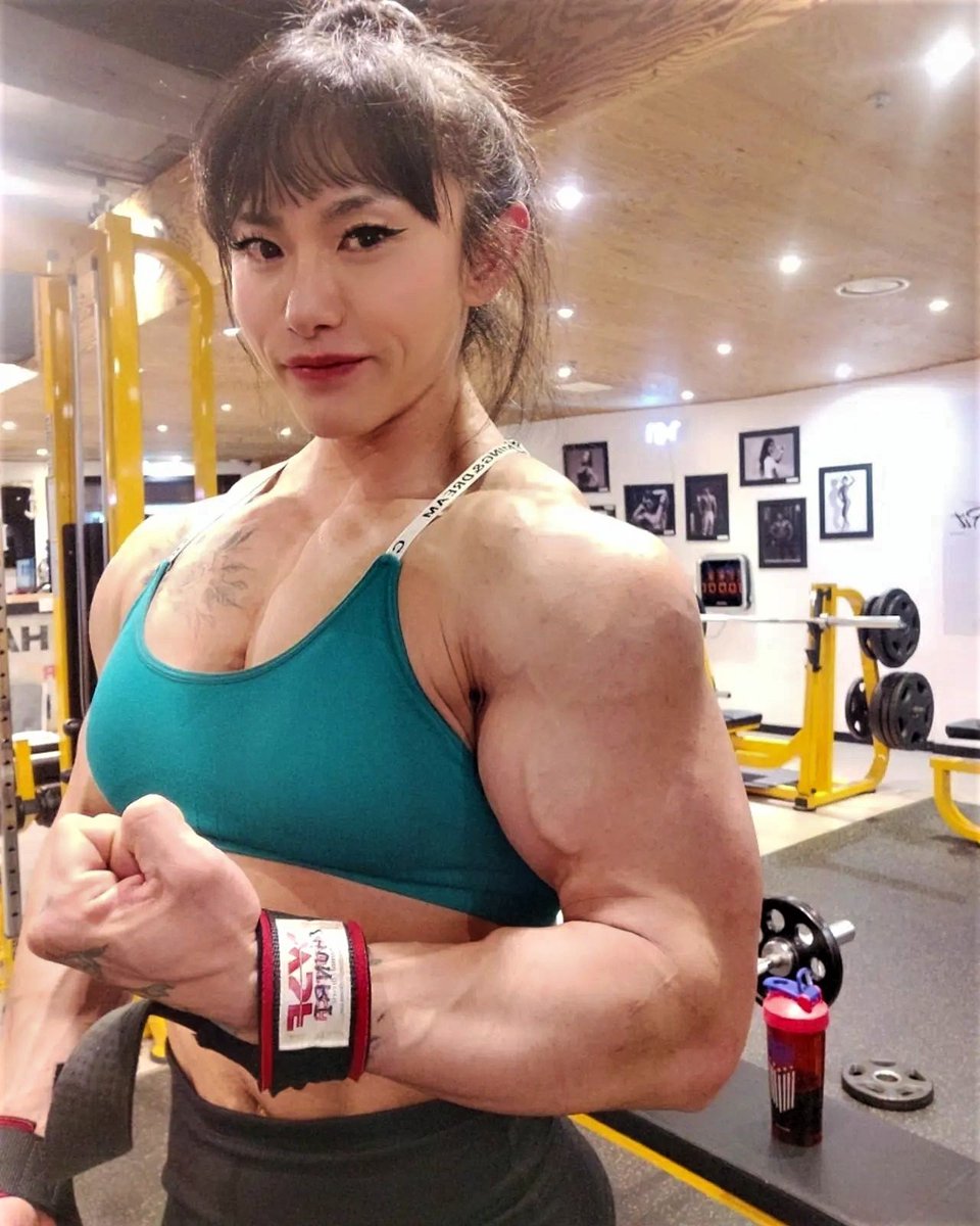 gymgainsyt-on-twitter-pdgde2-chun-ri-kim