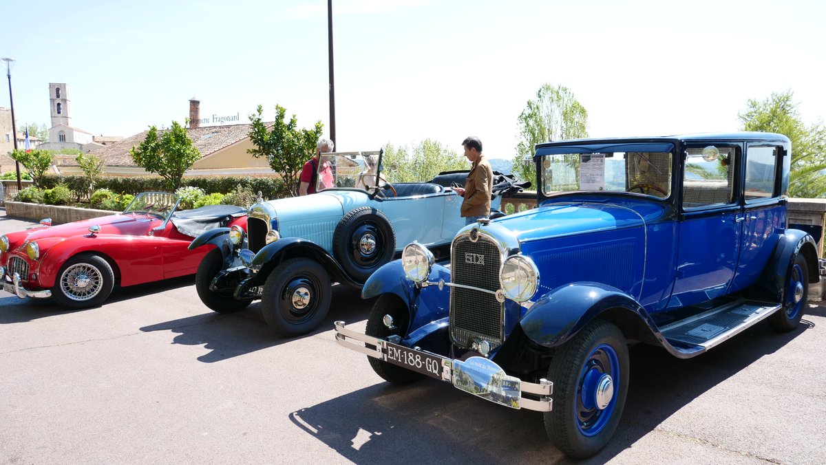 villedegrasse's tweet photo. En direct du Cours Honoré Cresp !
EXPOSITION DE VOITURES D’AVANT GUERRE
Une belle occasion de venir admirer ces véhicules d’avant 1930, véritables voitures de collection qu’il est aujourd’hui rare de croiser.
#voituresdecollection #villedeGrasse https://t.co/ShI6x8M2s1