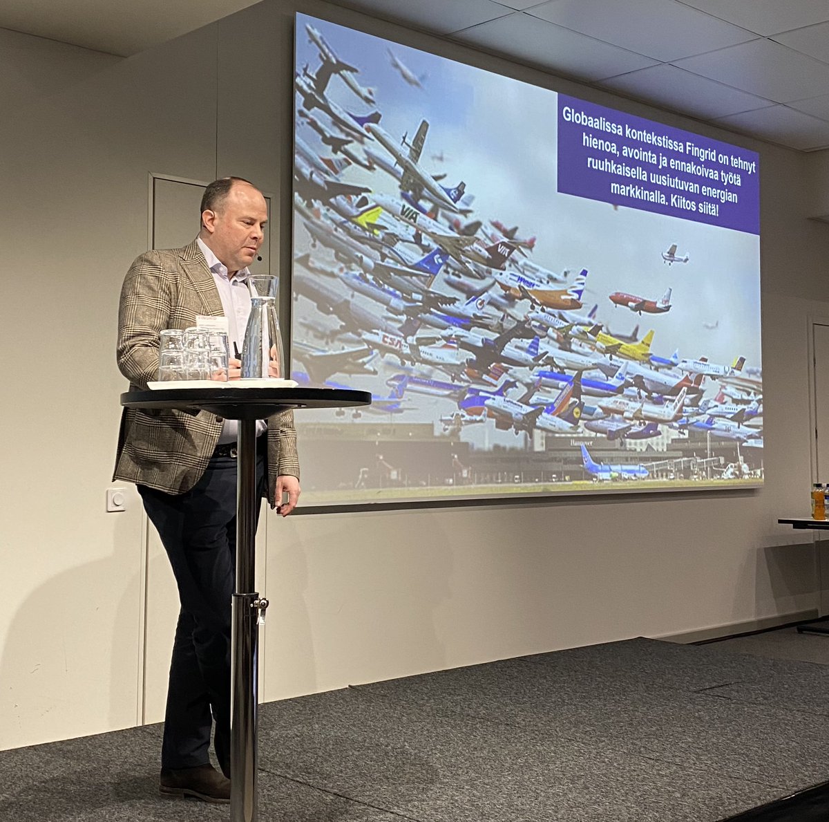 fingrid_oyj's tweet image. Jerri Loikkanen @NEOEN_Energy innostuu kehumaan Fingridiä ruuhkaisella uusiutuvan energian markkinalla. Hän arvioi Fingridin roolin korostuvan entisestään energiamurroksen edetessä. #FingridCurrent #Current