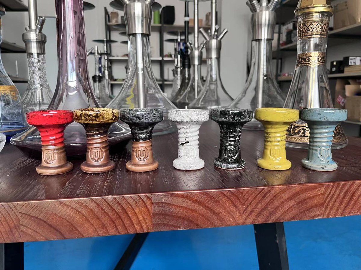 YIMIHOOKAHから日本向けに作られたリッド専用ボウルが登場！

・「NIPPON BOWL」全7色
・価格は1890円(税込)
・eggshisha.comにて5月中旬に発売

🎁 NIPPON BOWL販売記念プレゼント企画！🎁

抽選で15名様に1個プレゼント！🤣

応募方法
・アカウントをフォロー
・このツイートRT&amp;いいね