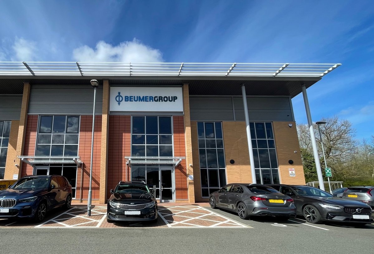 AirportSupplier's tweet image. BEUMER Group UK opens new head office – Underlines presence and commitment in the UK airport-suppliers.com/beumer-group-u… @BEUMERGroup #BeumerGroup #intralogistics #aviation
