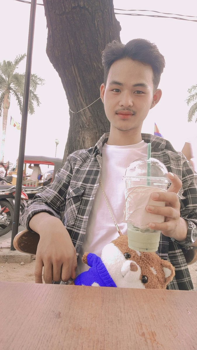 SomDach19's tweet photo. ញាំកាហ្វេមួយដាអត់🙈 https://t.co/R82C0PH5j4