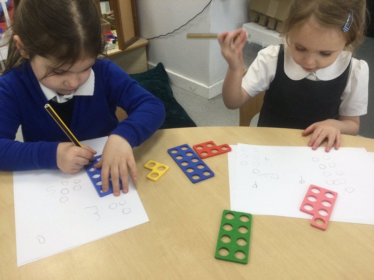 Nursery Simpson’s Lane tweet media
