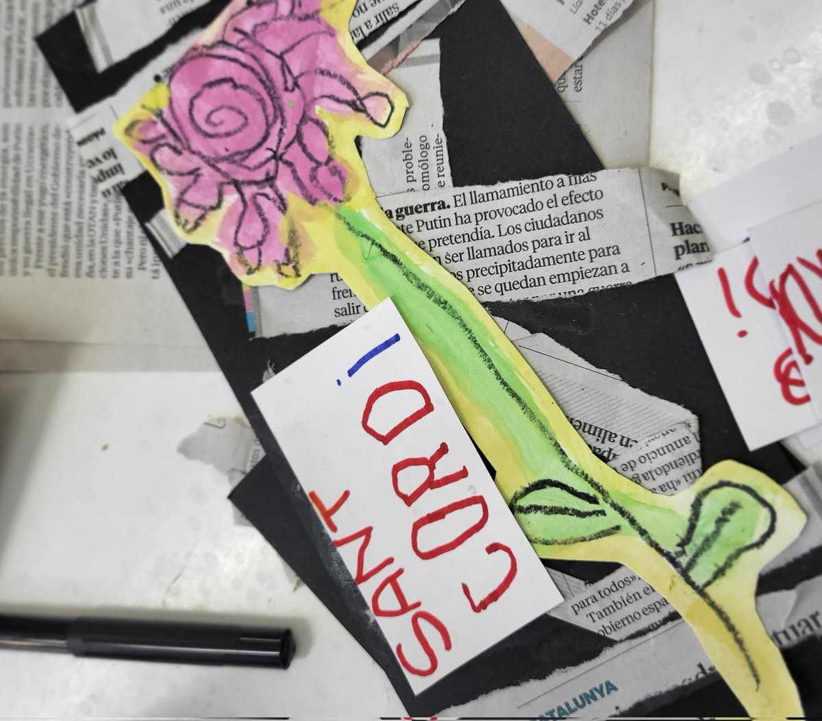 meriaf81's tweet photo. Continuem amb la preparació de Sant Jordi! #mopi5 està preparant uns punts de llibre molt bonics! 
#jeclot @JesuitesEdu #mopi #SantJordi2023 https://t.co/kzdIIfgOSC