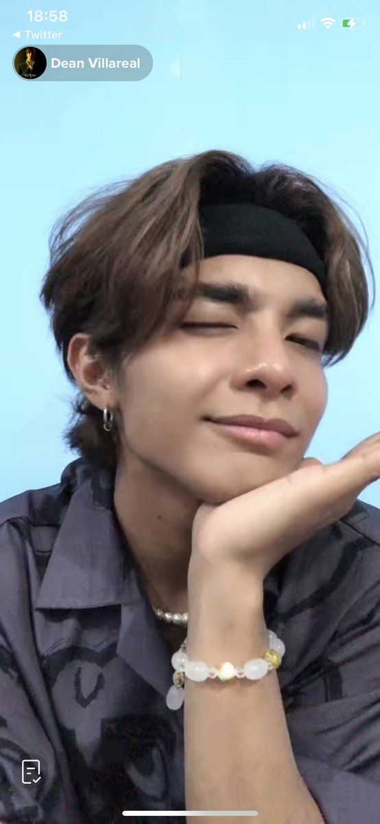 pitsapay_'s tweet photo. Cute pa rin kahit stress na sa scammer haha Sino nangscam rito pektusan ko lang mga bente 😤😤 @eclipsemusicph @eclipse_dean #EclipsePH #NoToScam #NoToScamming https://t.co/7W8yNVDoc5