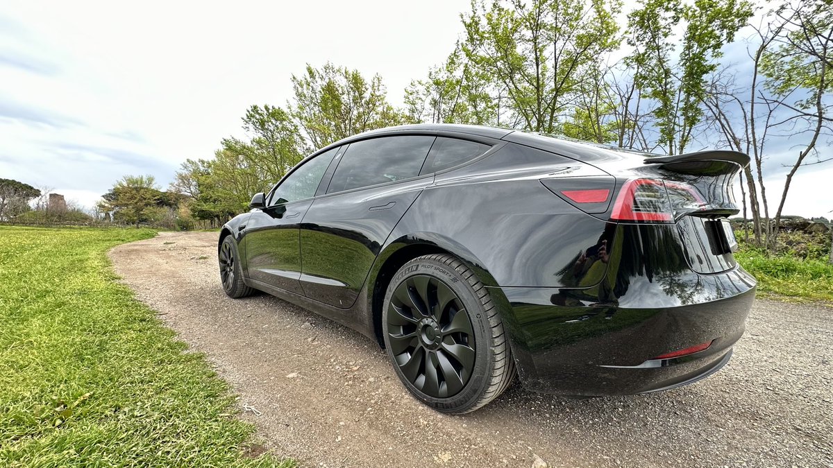 SaNcIsAn's tweet photo. Concorso Tesla per la Giornata della Terra 2023 ⁦@Tesla⁩ #tesla https://t.co/TpfOVVqO2b