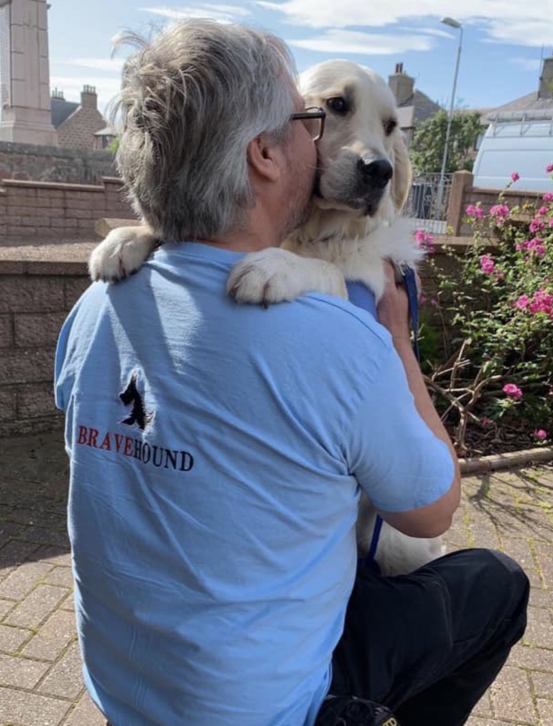 bravehounds's tweet photo. A BIG THANKS to the @OAScotland who are committed to supporting @bravehounds. We really appreciate their backing which is invaluable. Our assistance dogs help transform lives but we can only do it with support like that given by @OAScotland.
#thankyou #support #veterans https://t.co/pyQo5Vcmpk