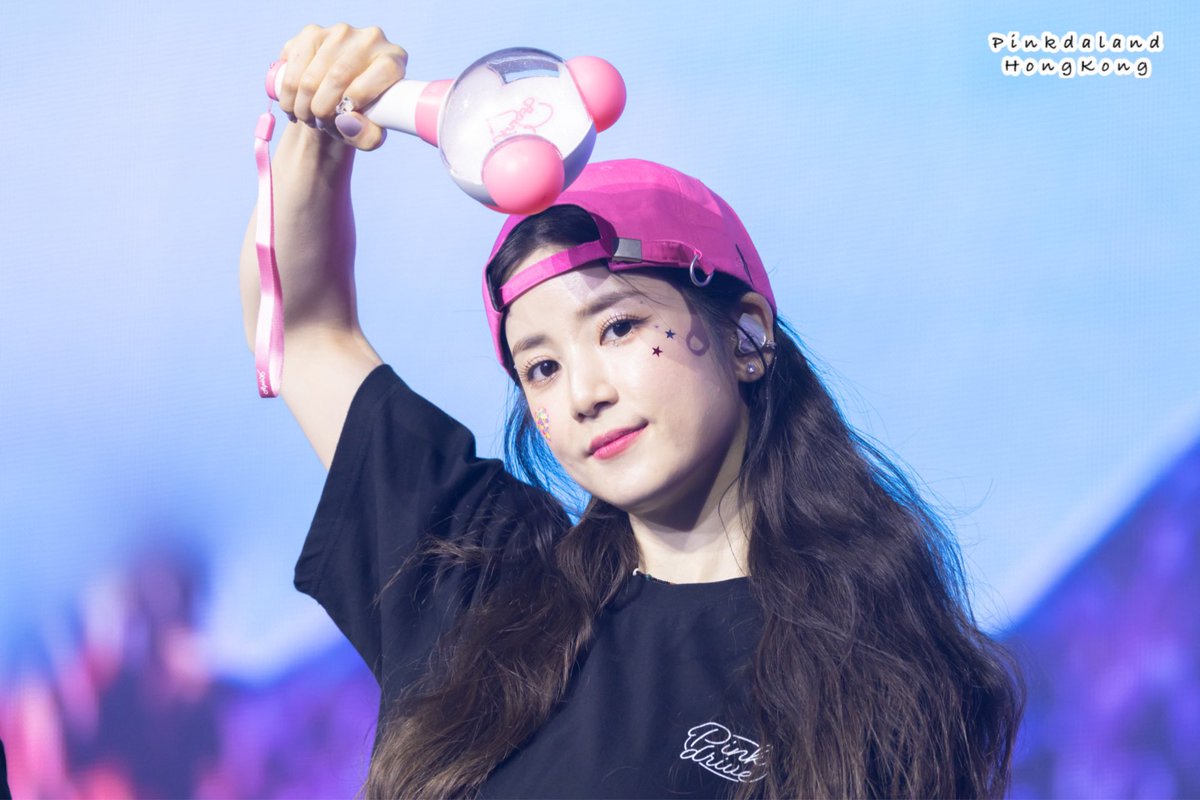 230416 Apink FANCONCERT [Pink drive] in Seoul

<a href="/Apinkpcr/">박초롱</a> 귀영운 롱리더 🫶🏻 

#Apink #에이핑크 
#Chorong #초롱 
#Pinkdrive