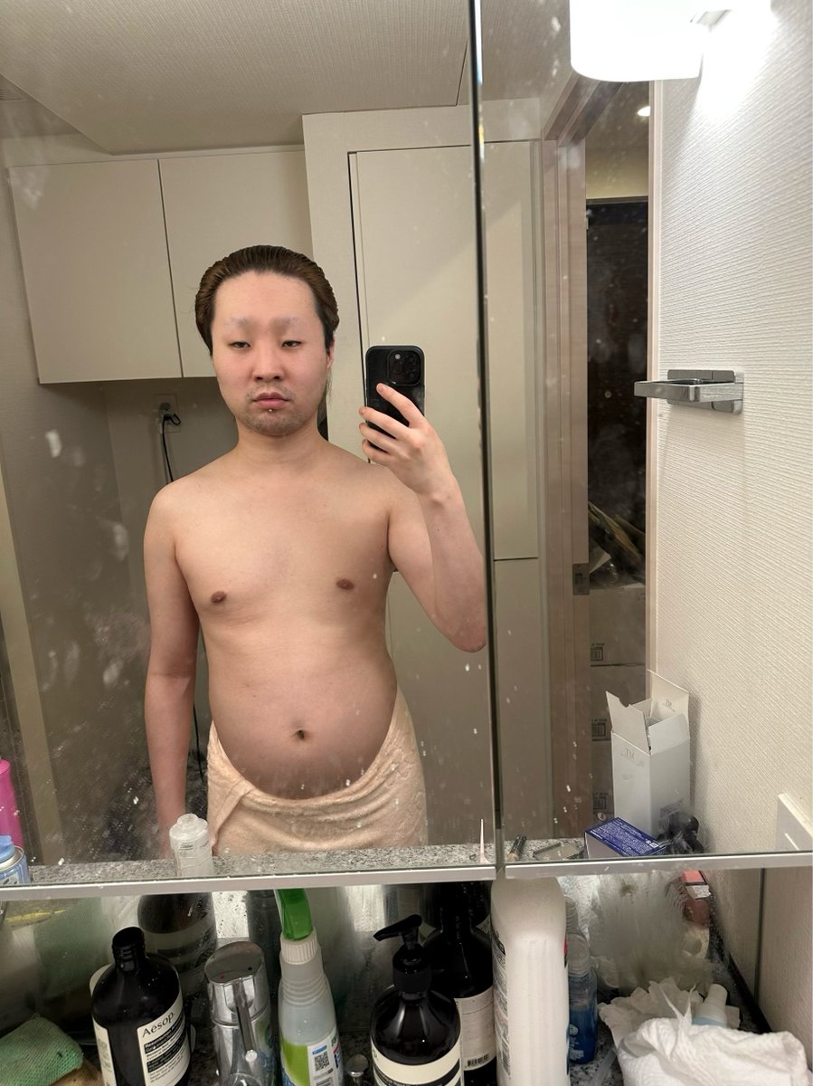 左の画像タップルのアイコンにして今日も
リベンジしたんだけどタップルで女の子と
会って呑んでから一緒に家帰ってシャワー出たら別人だと思われて急に"同居人居るなら帰る"って言われてガチで帰られたんだけど何でキレそう、