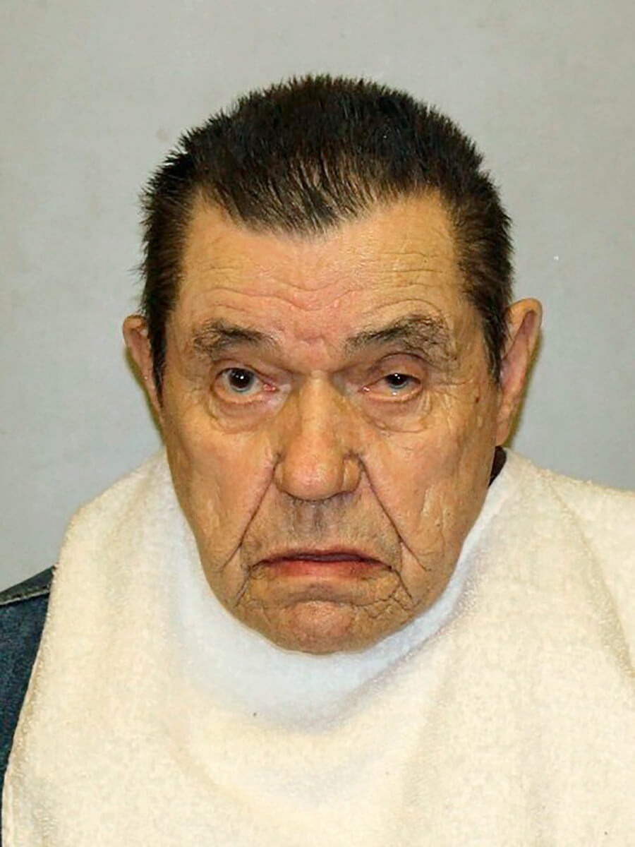 Andrew D. Lester, 84, has been charged with first-degree assault and armed criminal action for shooting 16-year-old #RalphYarl.

MORE HERE: courttv.com/news/teen-shot…