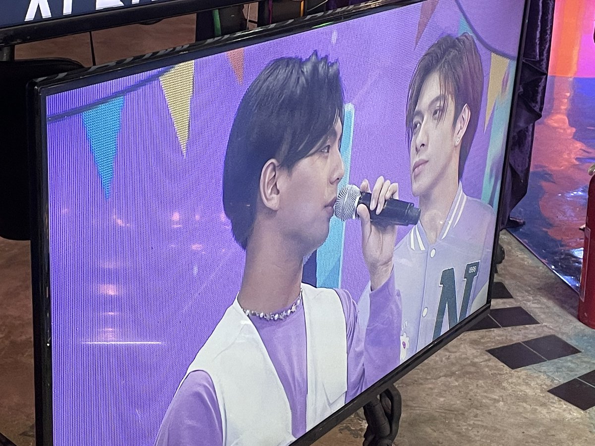 iampieofficial's tweet photo. Time to #MatchingMatching with BGYO! tutok na!!
πΊ PIENALO sa PIE
π April 18, 6:30pm | Tuesday
π https://t.co/PxUUi5kVcB
#BGYOsaPIENALO https://t.co/qgWOKwrPbX